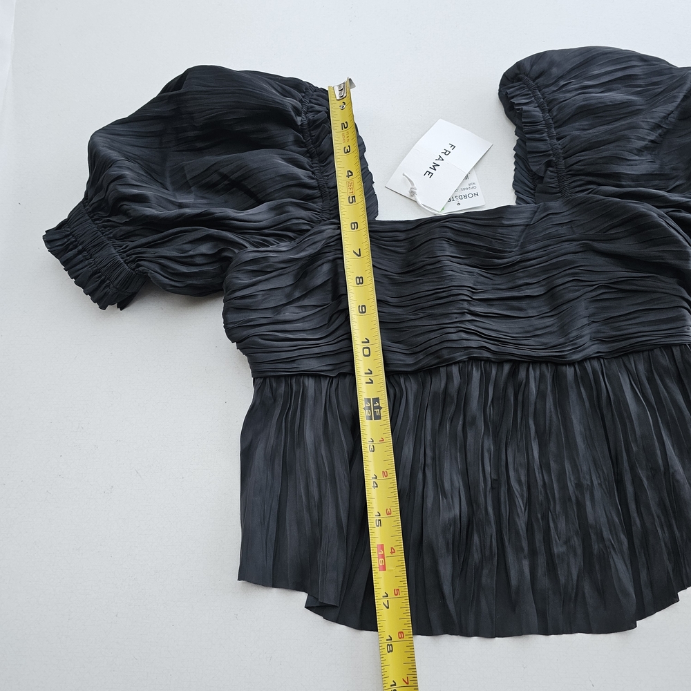 Frame Puff Sleeve Top - Picture 8 of 8